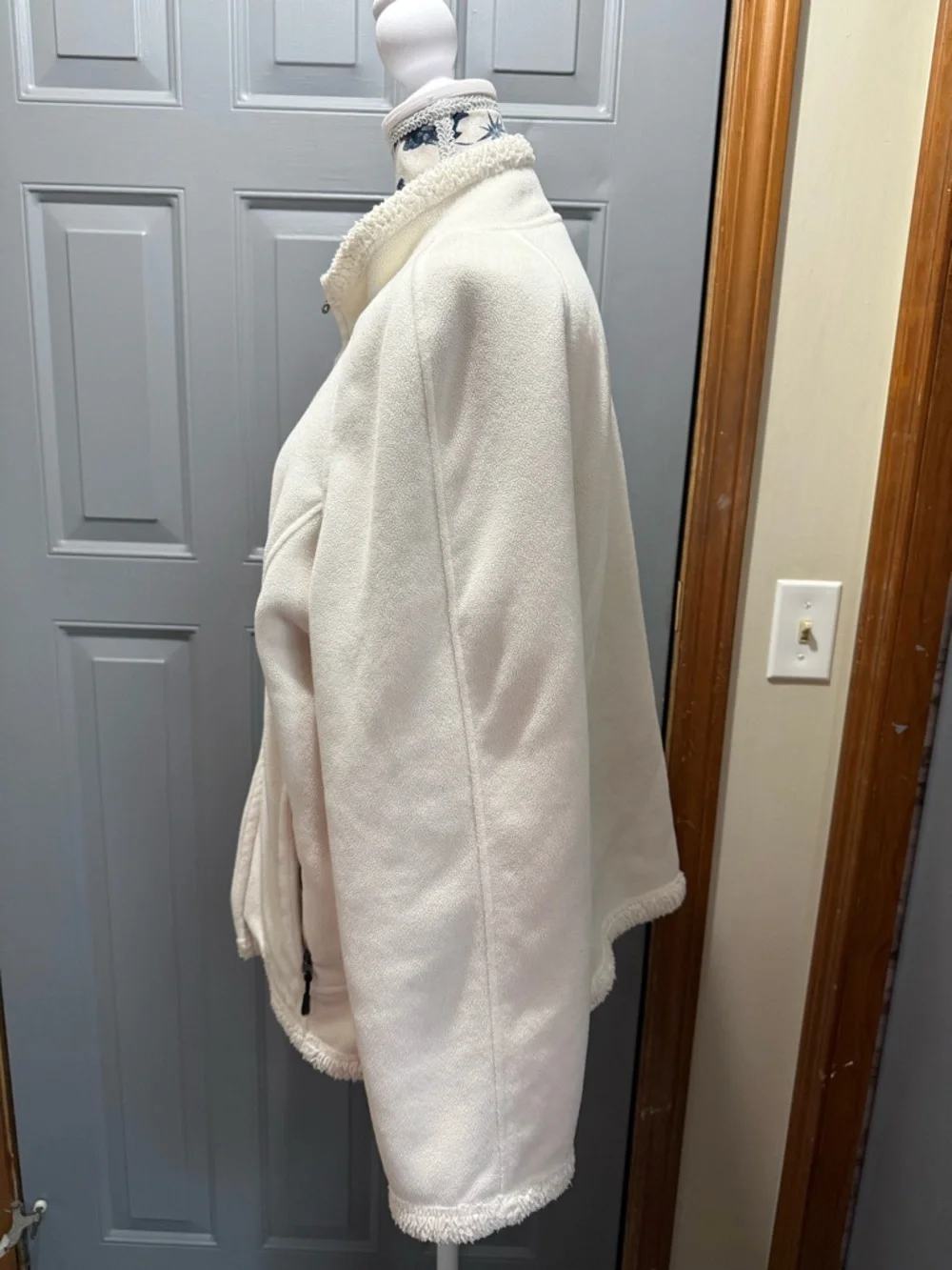 Green Tea White Full-Zip Teddy Bear Fleece Jacket (x-large) - Picture 4 of 13